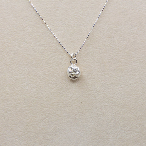 YING CHU-Single Headed anheng m/Kulekjede Sølv-Norway Designs