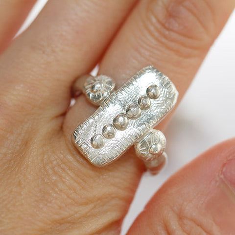 Ying Chu-Seeds Ring Rectangular Sølv-Norway Designs