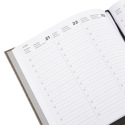Innbundet kalender 2027 17 × 20 cm fra Bookbinders Design