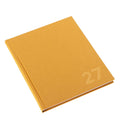 Innbundet kalender 2027 17 × 20 cm fra Bookbinders Design i fargen Honey