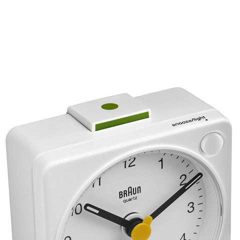 Braun Klassisk analog vekkerklokke BC02X hvit - Norway Designs