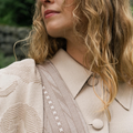 Tapestry skjerf fra Oleana i merinoull og silke, Pale Umber