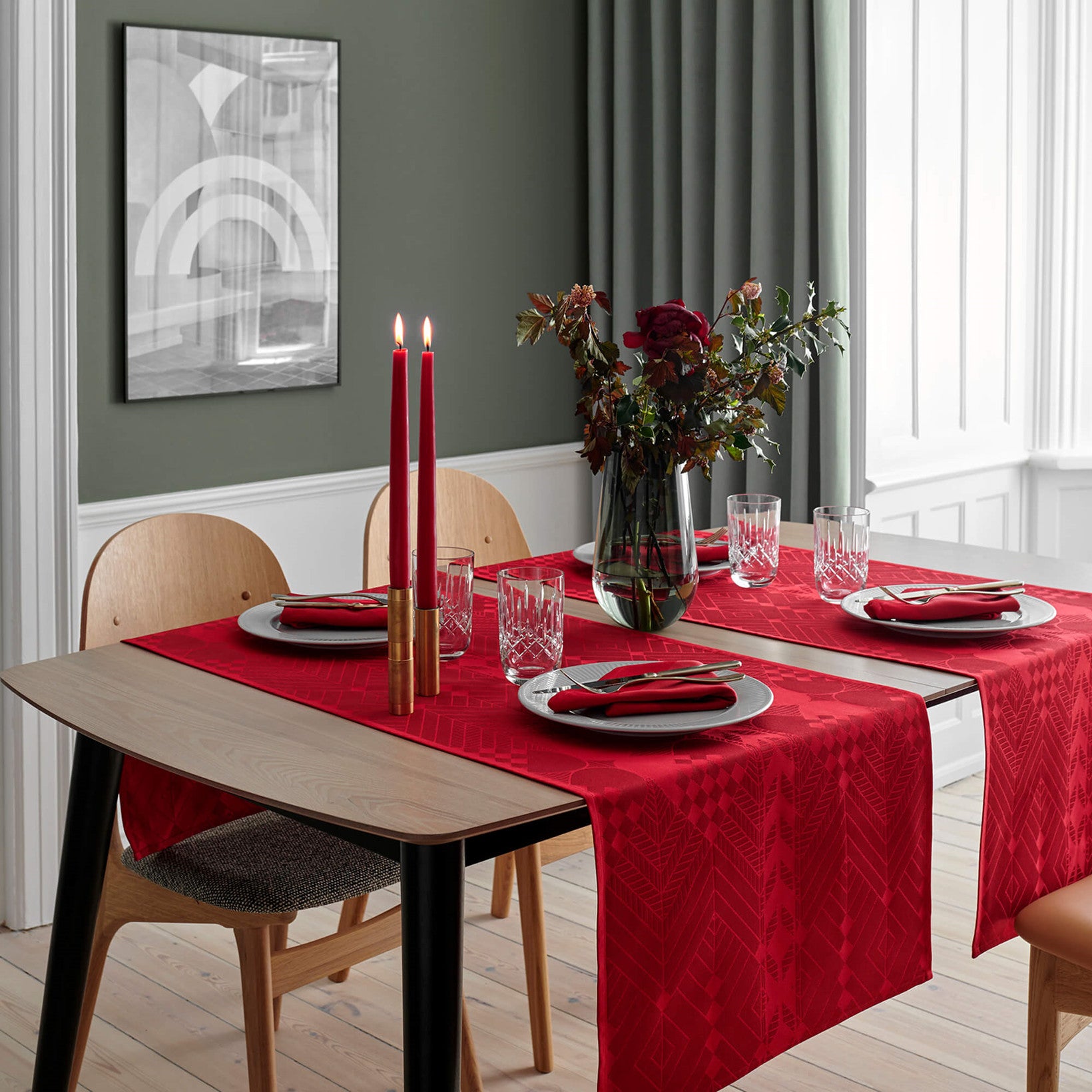 JUL | Georg Jensen Damask Christmas Løper Deep Red – Norway Designs