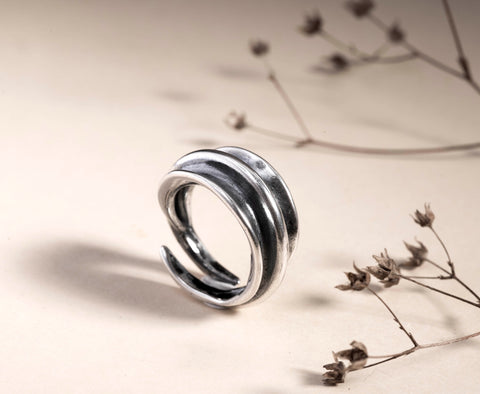 Hillestad - Fold Ring Bred Sølv - Norway Designs