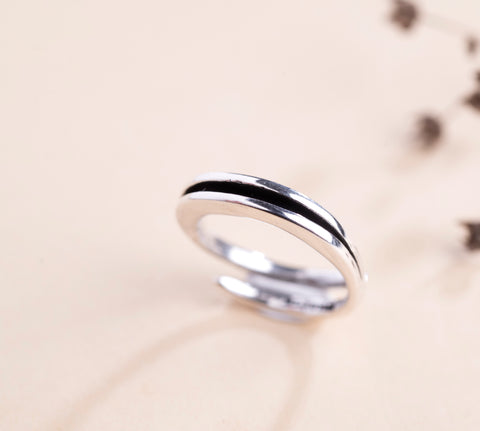 Stripe Ring Regulerbar Sølv