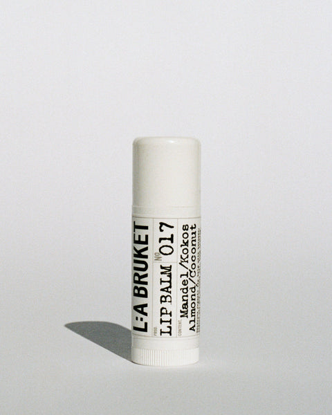 L:A Bruket - Lip Balm no017 14g Almond/Coconut - Norway Designs