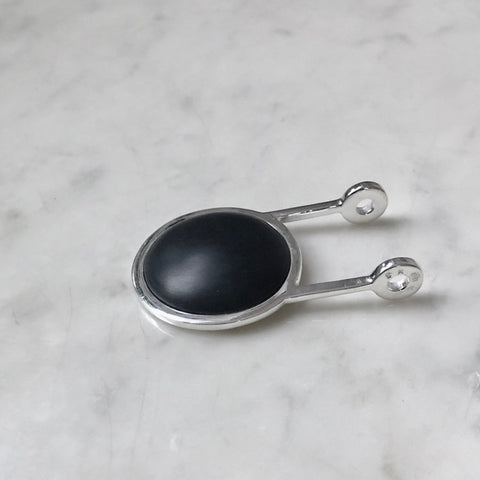 MoM of Sweden THE DOT Pendant Silver/Onyx