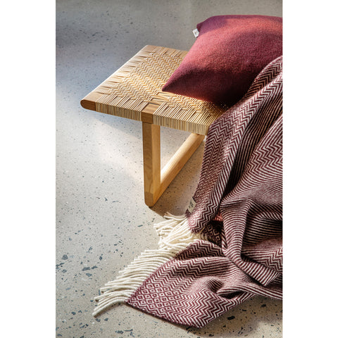 Røros Tweed Kattefot Pledd Burgunder - Norway Designs