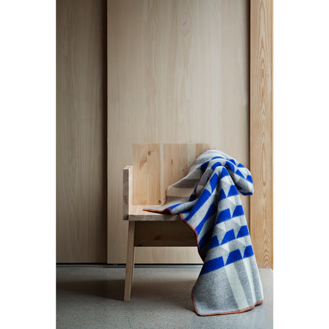Røros Tweed Kvam Pledd Blue Throw - Norway Designs 