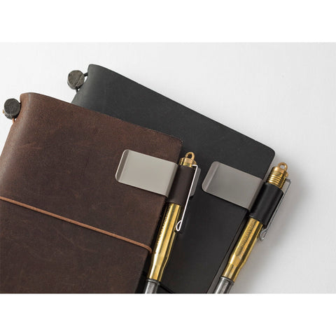 Traveler's Notebook - 016 Pen Holder Brun - Norway Designs